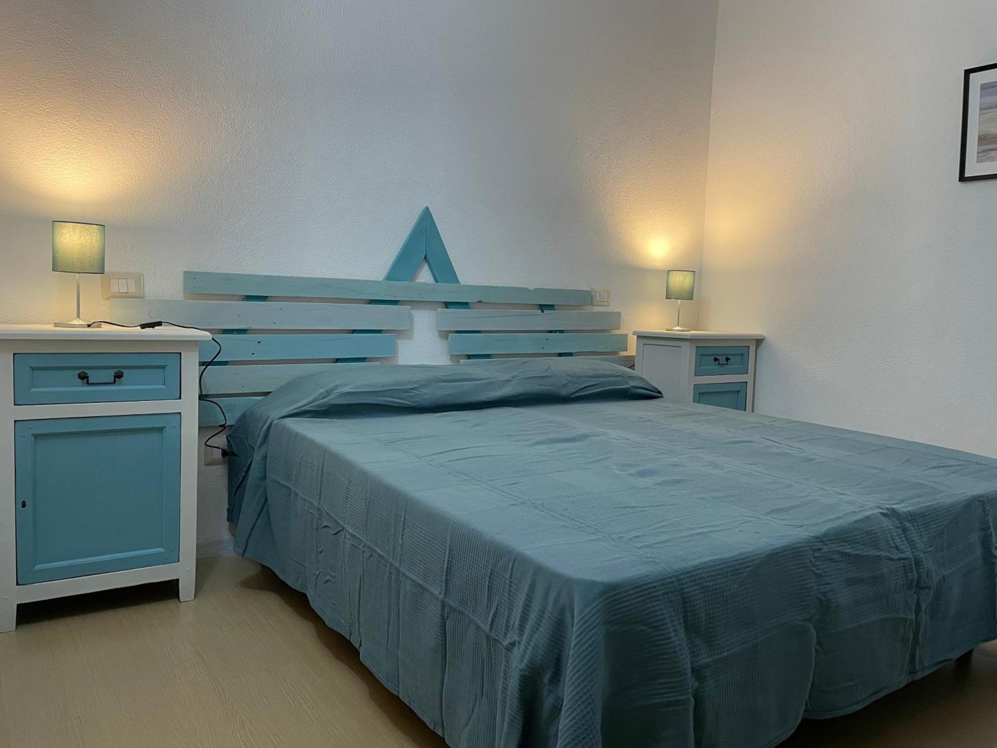 Sa Domo De Mannoi Apartment โอโรเซย ภายนอก รูปภาพ